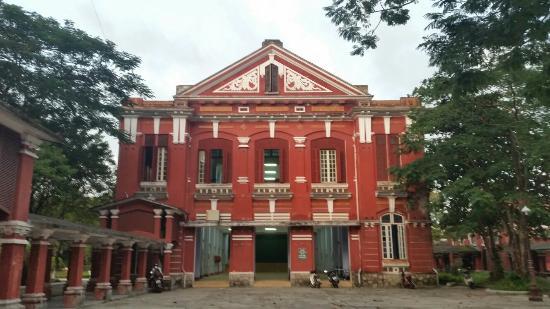 Quoc Hoc Hue High School for the Gifted